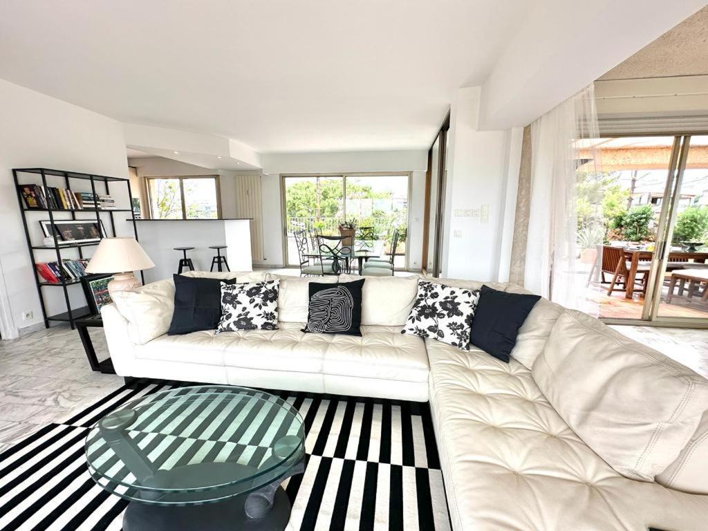 Apartament Panoramic Sea View Penthouse With Jacuzzi And 450 Sqm Terrace Antibes Zewnętrze zdjęcie